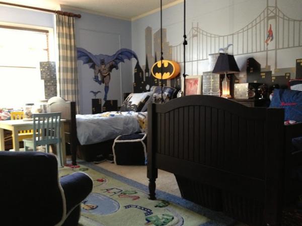 batman-room-themed