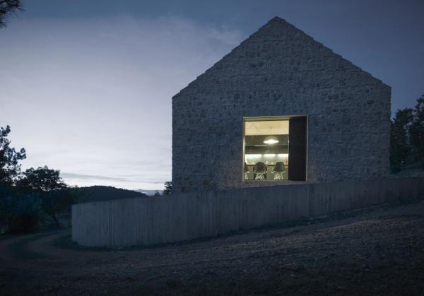 compact-slovenia-house-exterior-view