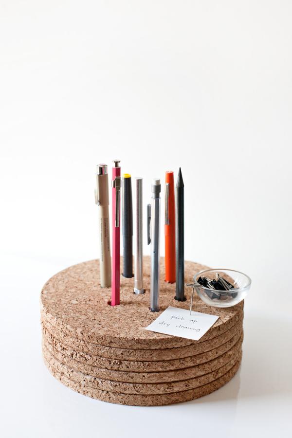 cork-pencil-holder-diy
