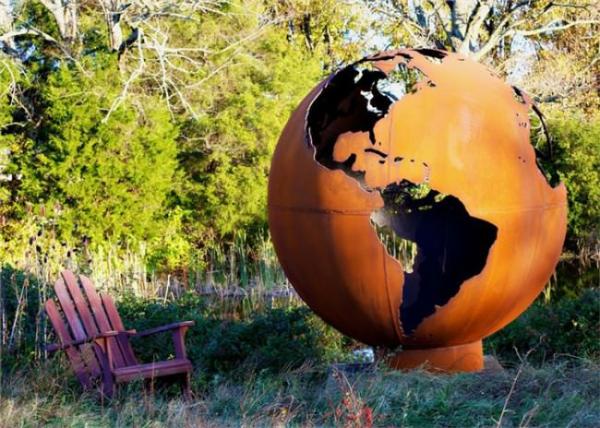 creative-fire-pit-fireplace-metal-sculpture-23