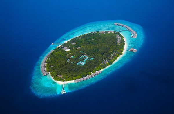 dusit-thani-maldives-resort2