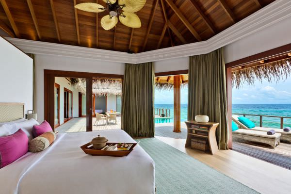 dusit-thani-maldives-resort7