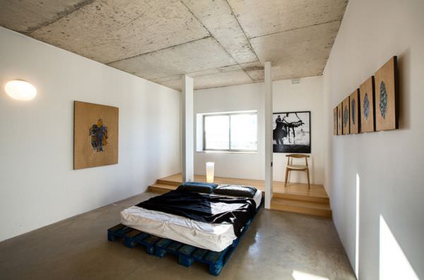 gallery-bedroom-pallet-bed