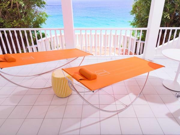 guests-can-relax-at-the-auberge-spa-meditation-garden-and-relaxation-lounge