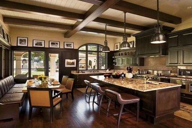 Lance Armstrong Sold His Home, Estate In Austin To Al Koehler