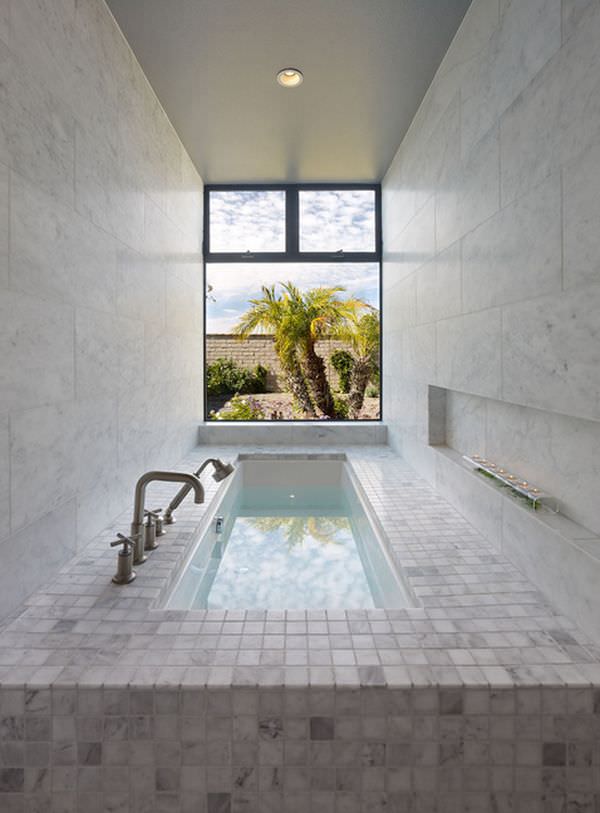 lap-bathtub-design