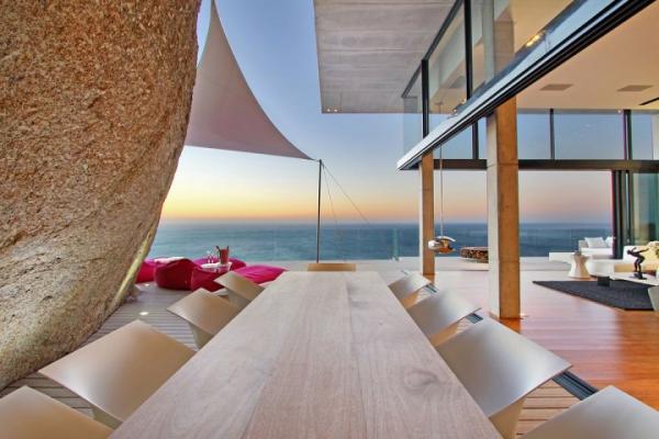 large-outdoor-dining-table-boulder