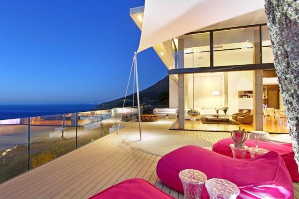 lounge-deck-bean-bags