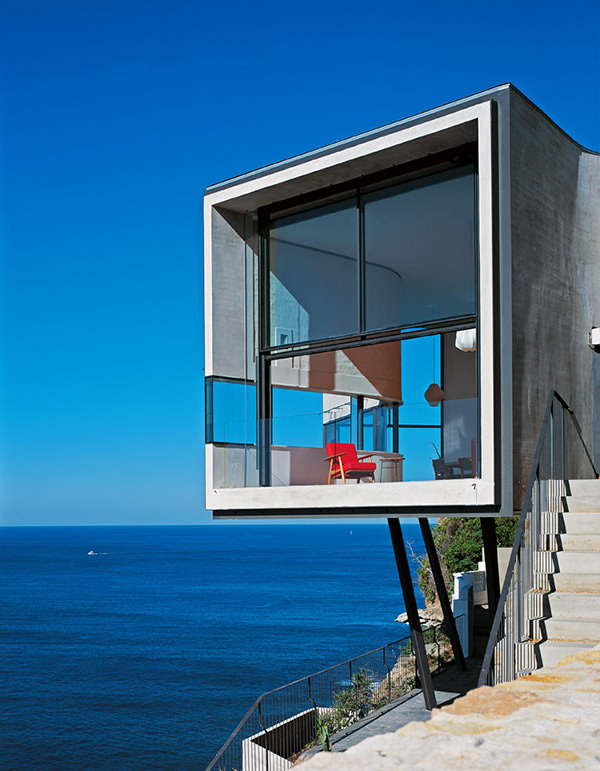 modern-picasso-art-cliff-house2
