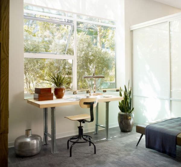 natural-light-for-desk