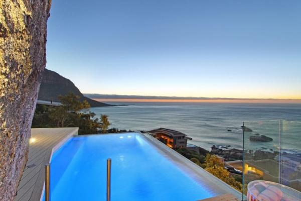 ocean-view-swimming-pool-villa