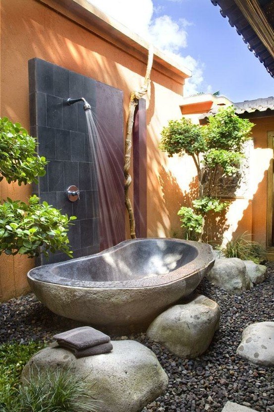 outdoor-bathing-area-cool