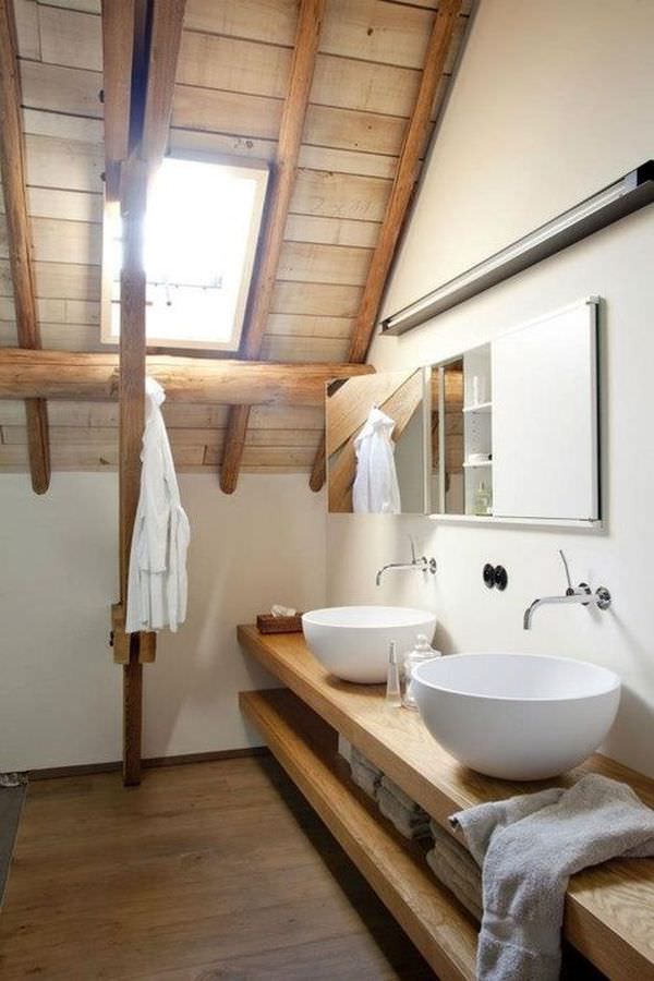 rustic-wood-attic-bathroom