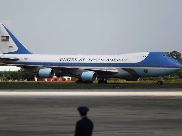 the-boeing-has-been-selected-to-be-the-presidents-new-plane-and-will-one-day-assume-the-call-sign-air-force-one