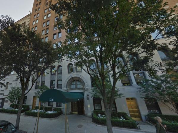 the-brisbane-house-at-1215-fifth-avenue-is-a-central-park-facing-co-op-building-in-the-upper-east-side-area-brokers-are-increasingly-calling-upper-carnegie-hill-though-it-would-more-traditionally-be-referred-to-as-east-harlem