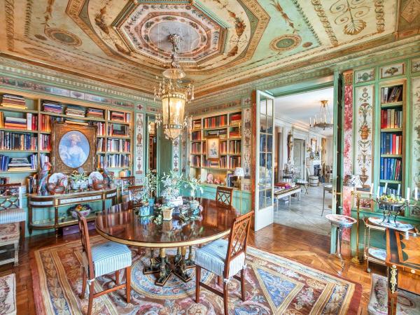 the-dining-room-might-be-the-most-ornate-in-the-entire-apartment-with-an-incredible-painted-ceiling