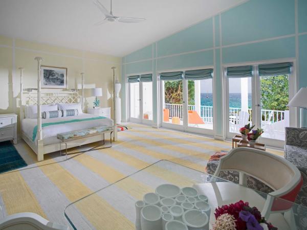 the-rooms-are-huge-spanning-720-to-2500-square-feet