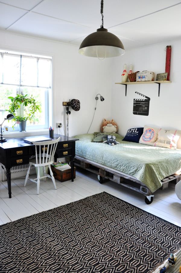 white-painted-floor-scandinavian