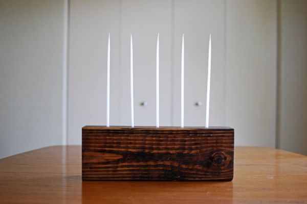 wood-candle-holder